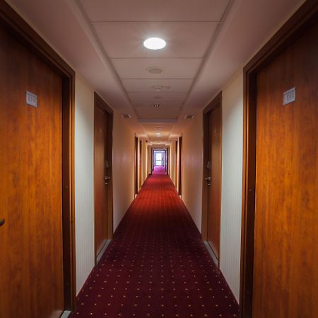 Qubus Hotel เลกนิตซา ภายนอก รูปภาพ