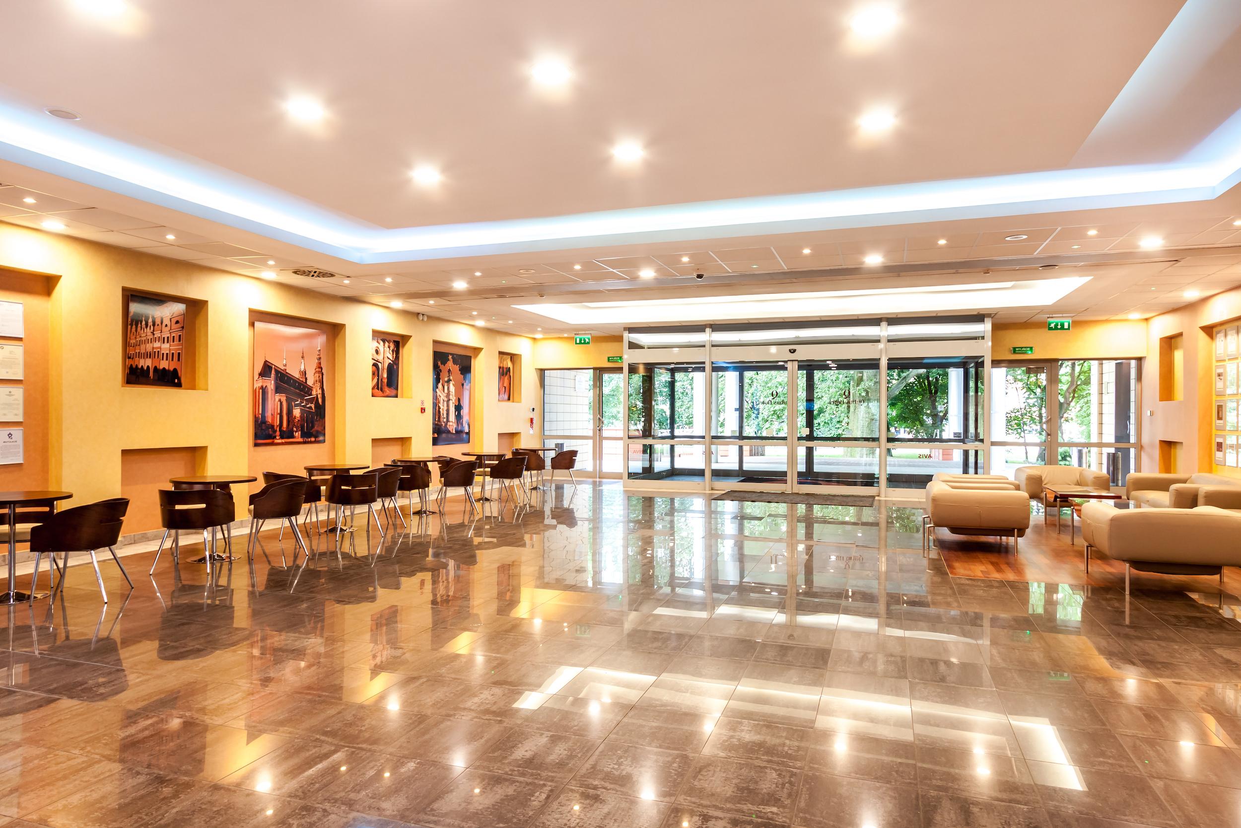Qubus Hotel เลกนิตซา ภายนอก รูปภาพ