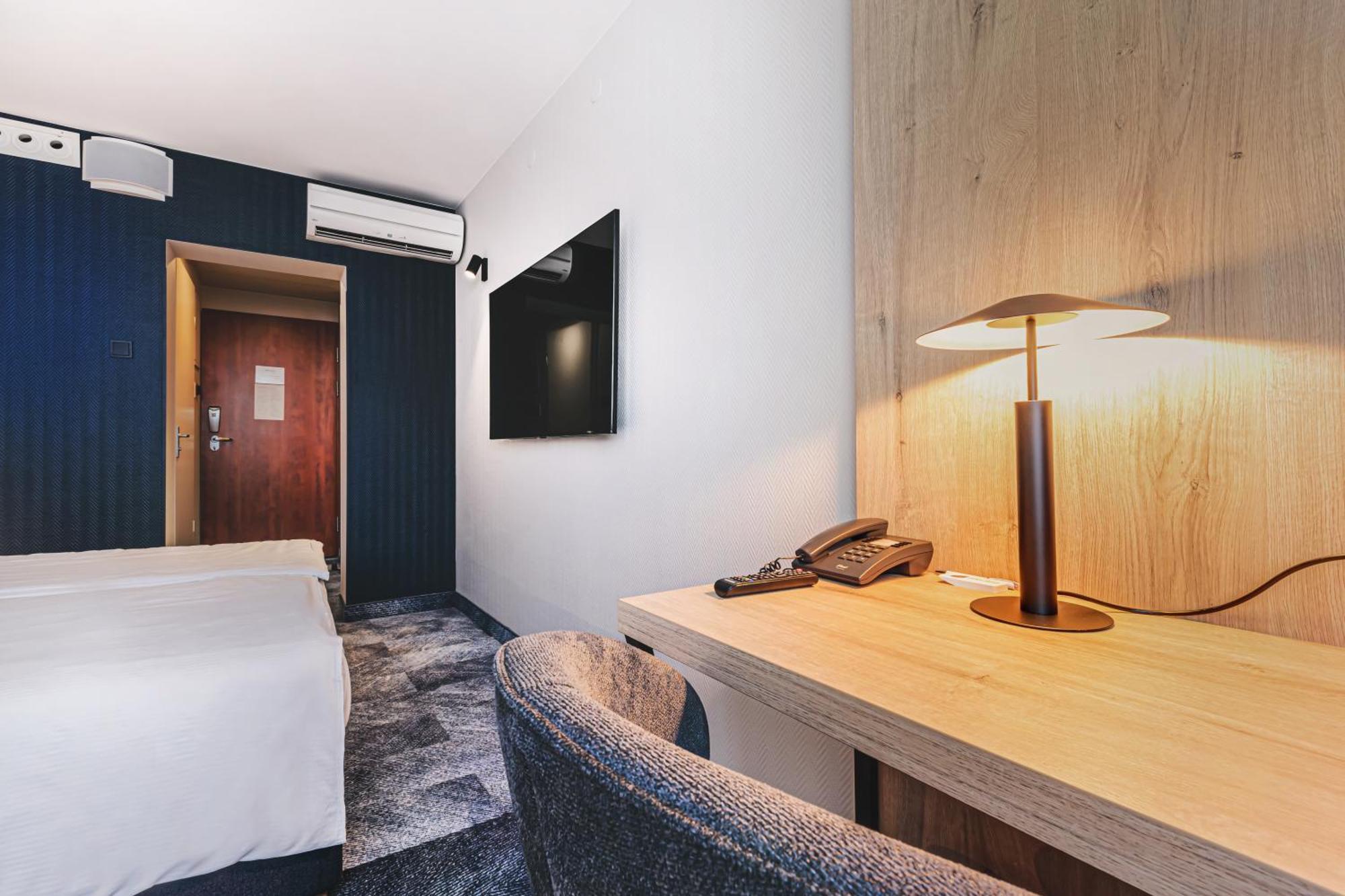 Qubus Hotel เลกนิตซา ภายนอก รูปภาพ